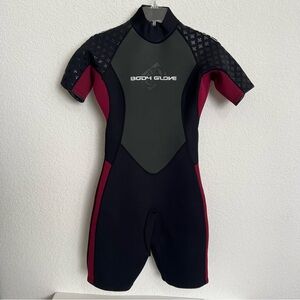 Body Glove Black Burgundy Wet Suit Surf Wear Shortie Size 9/10